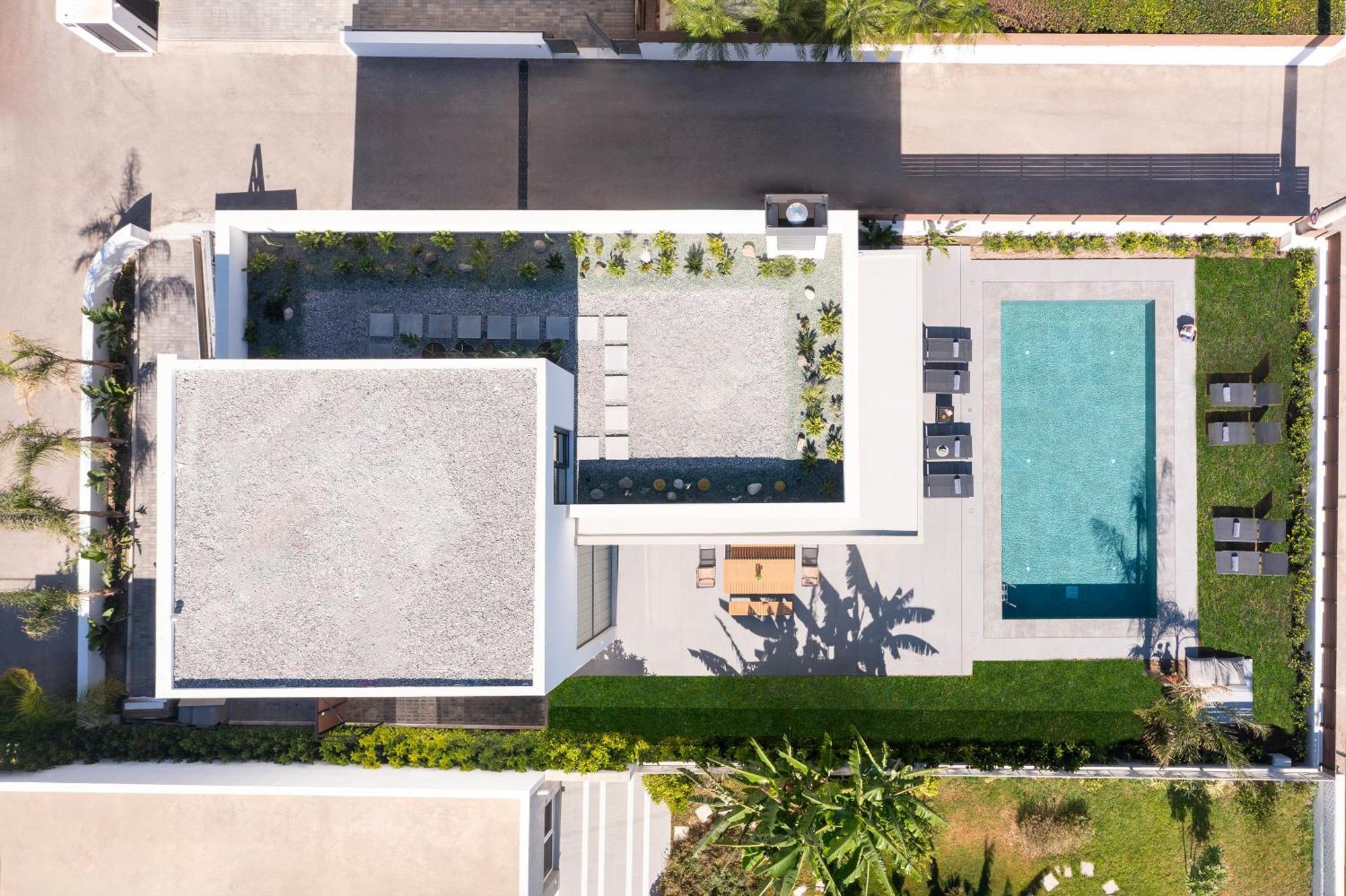 Momentum Villas イアリソス エクステリア 写真