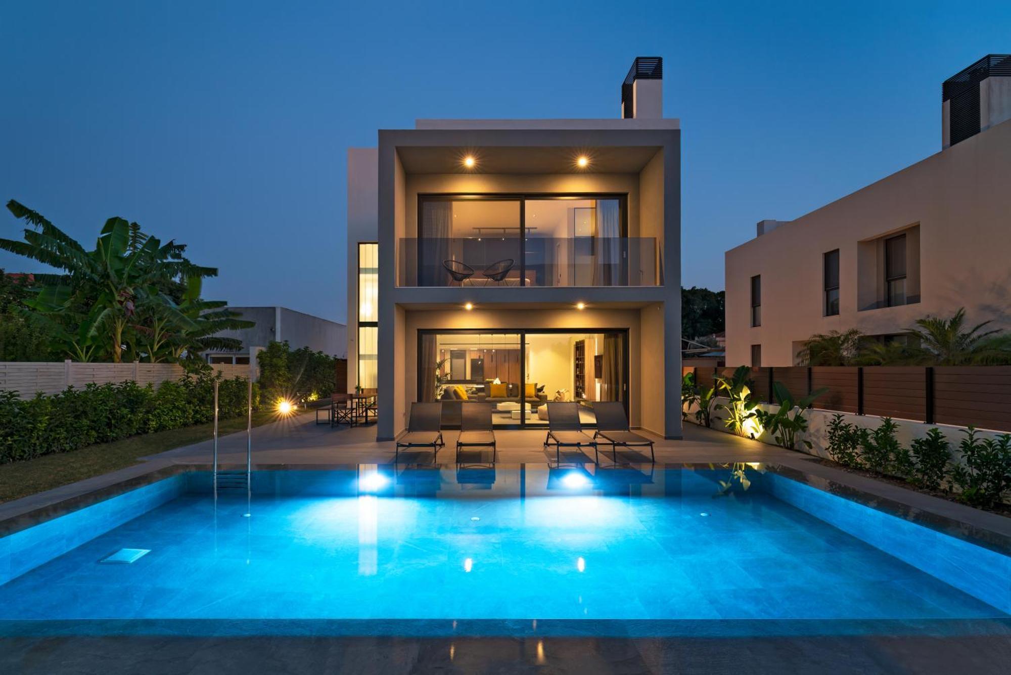 Momentum Villas イアリソス エクステリア 写真