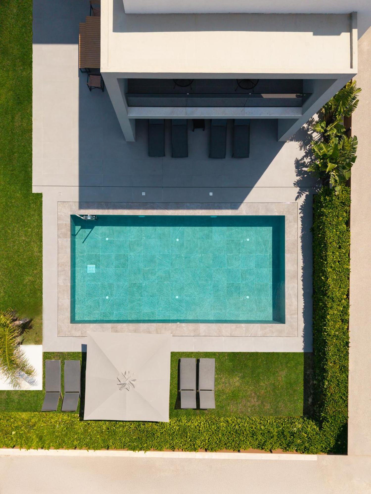 Momentum Villas イアリソス エクステリア 写真