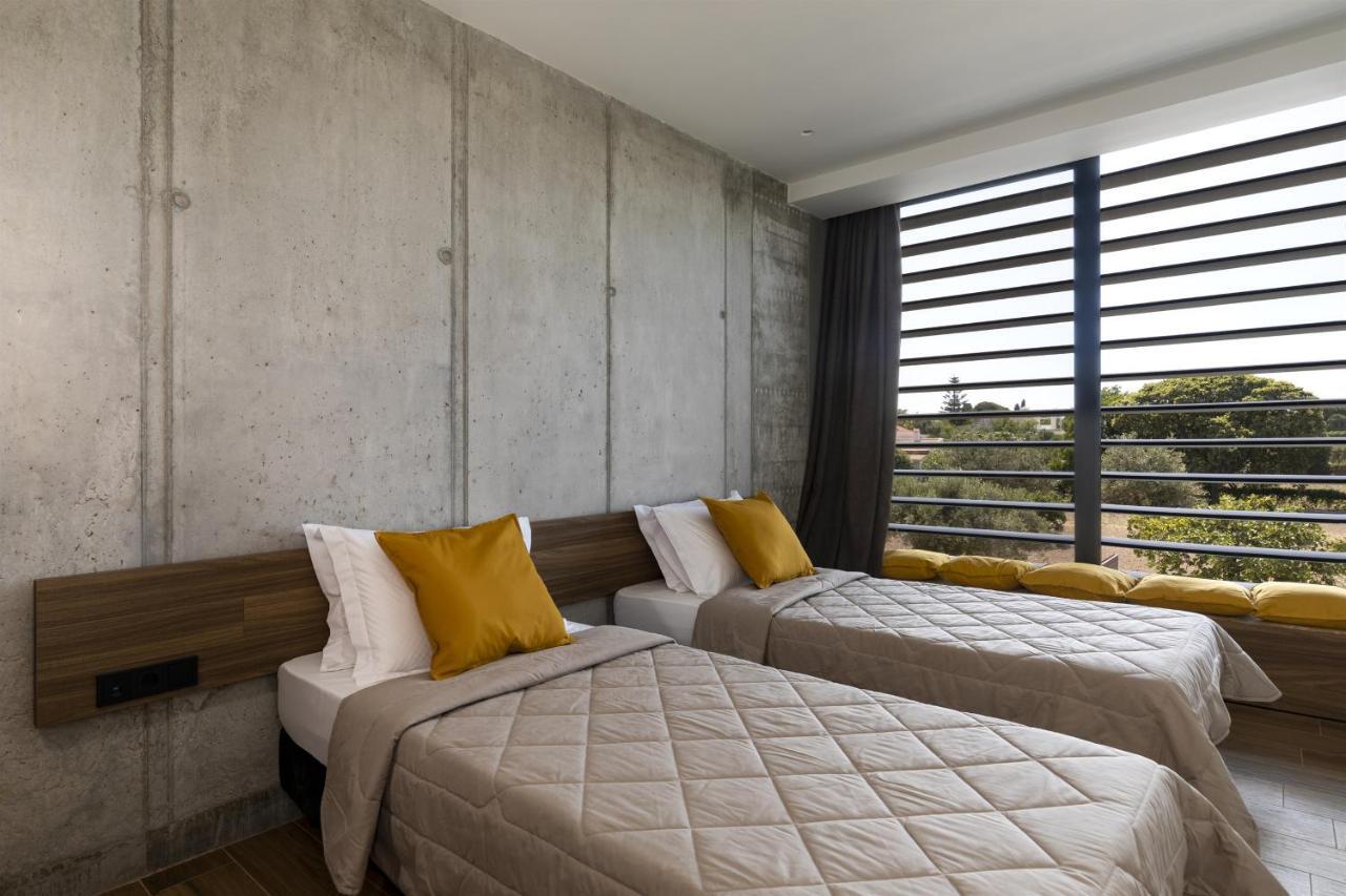 Momentum Villas イアリソス エクステリア 写真