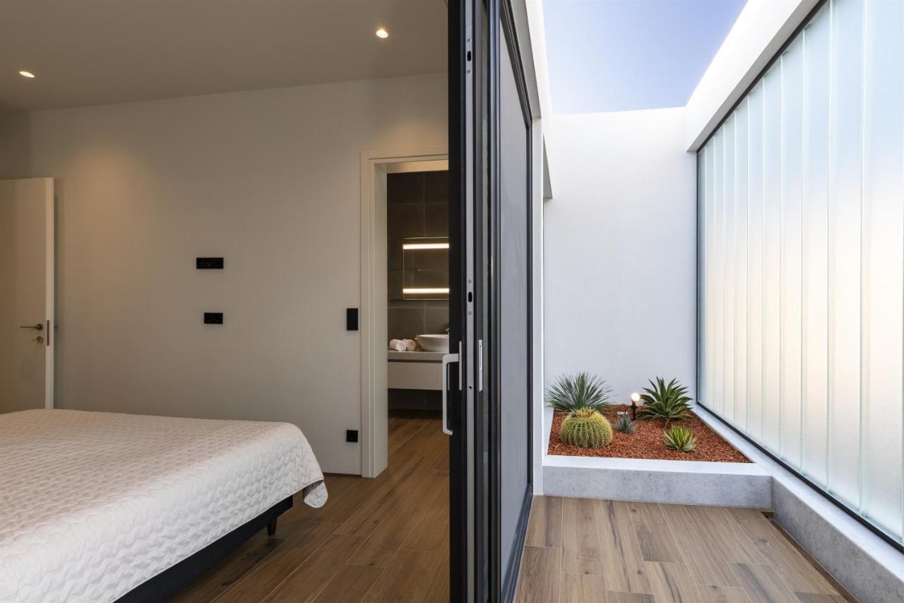 Momentum Villas イアリソス エクステリア 写真