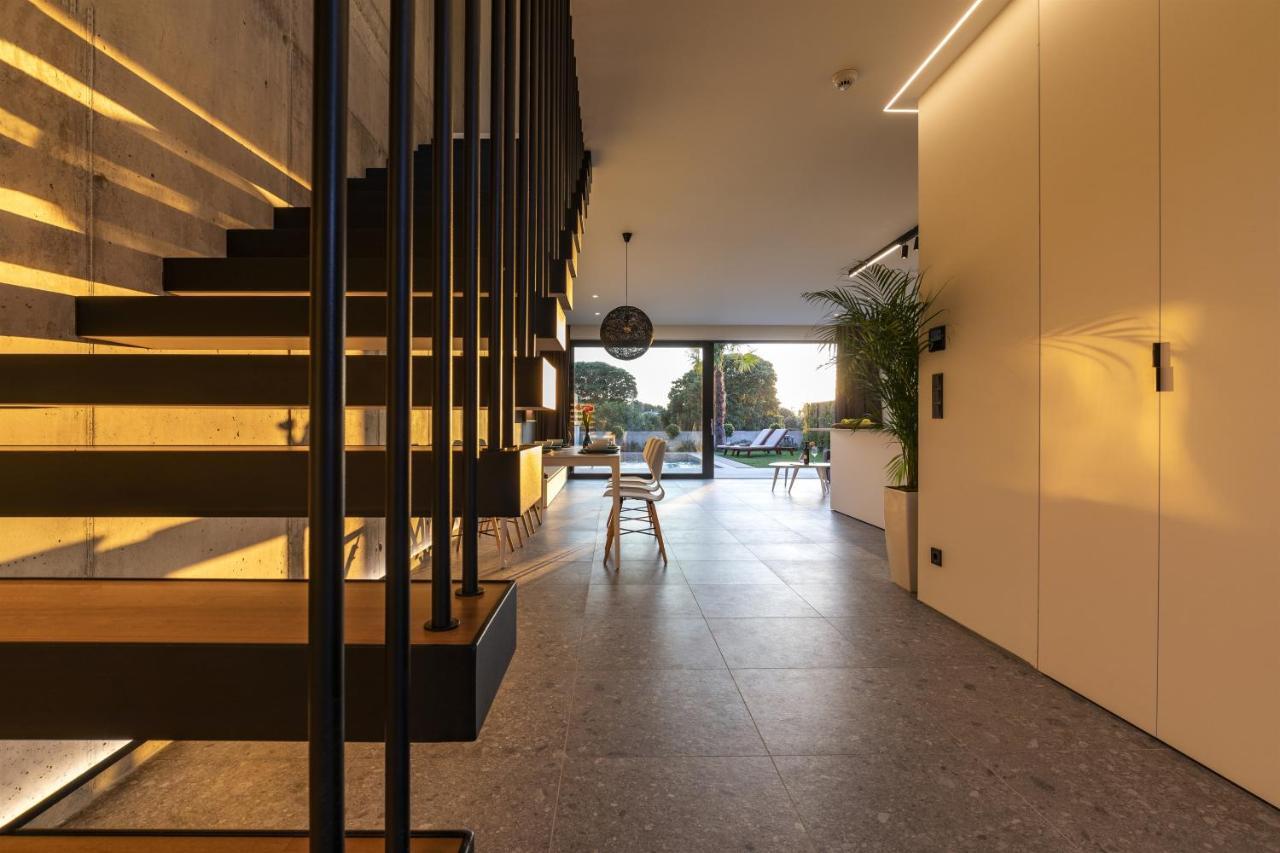 Momentum Villas イアリソス エクステリア 写真