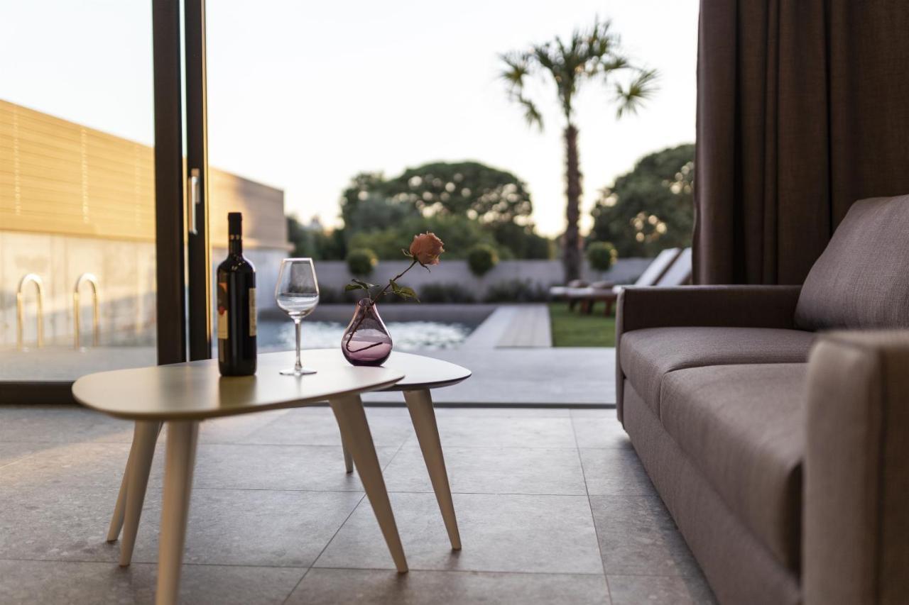 Momentum Villas イアリソス エクステリア 写真