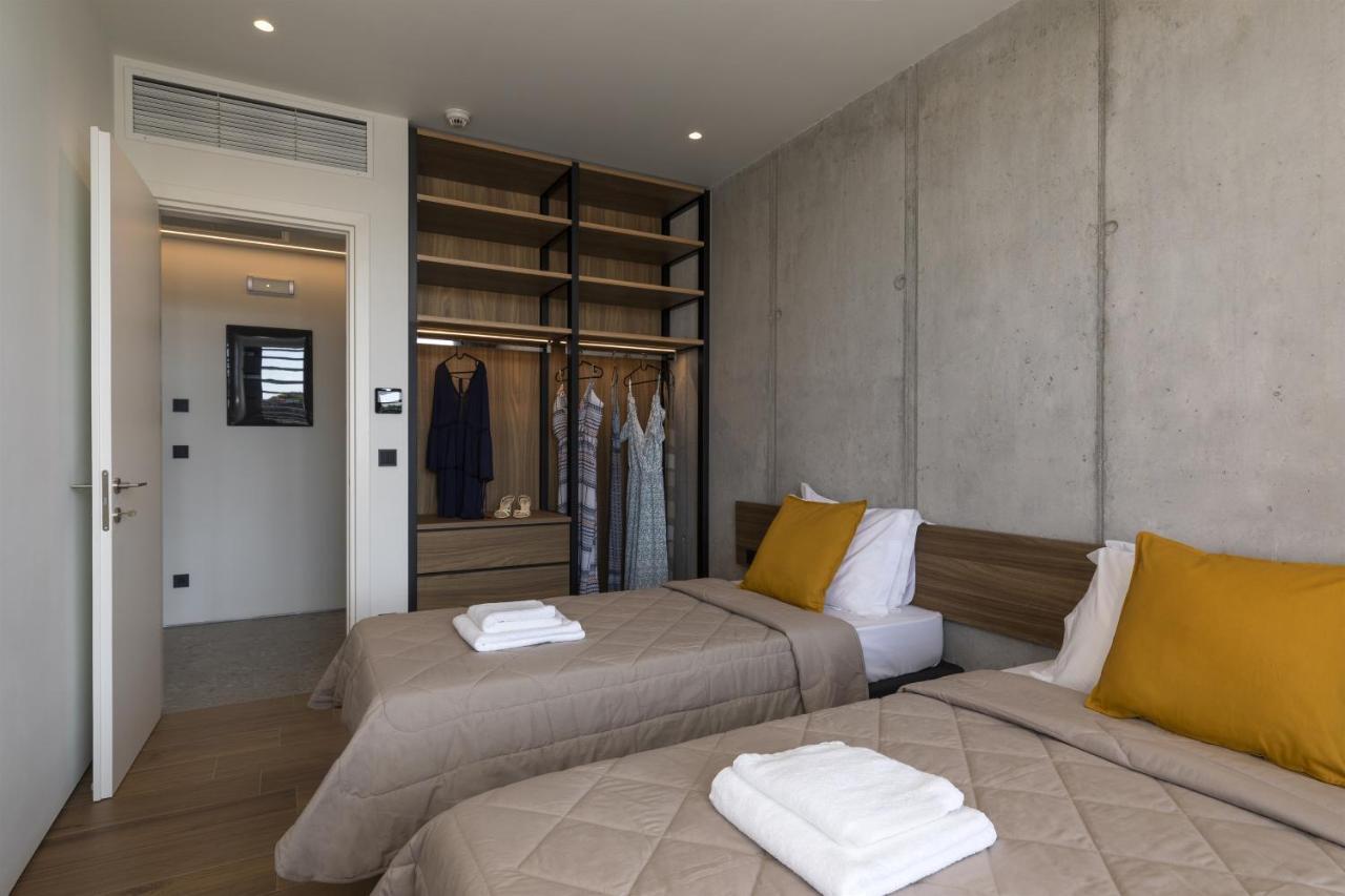 Momentum Villas イアリソス エクステリア 写真